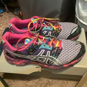 ASICS gel noosa Tri 8